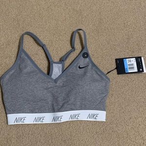 Nike Indy light support sports bra NWT sz. M